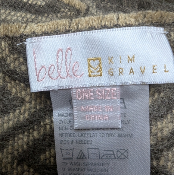 Belle by Kim Gravel Reversibelle Printed Scarf - Herringbone and Animal Print - Picture 2 of 4